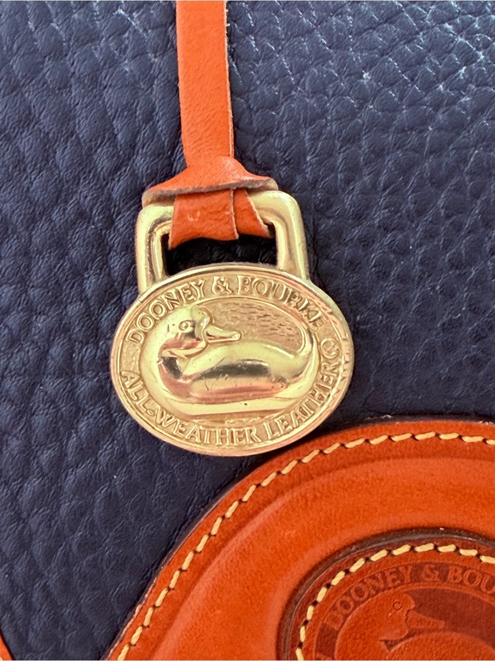 Vintage Dooney & Bourke All Weather Pebbled Leather Crossbody with Brown Trim - Picture 3 of 13